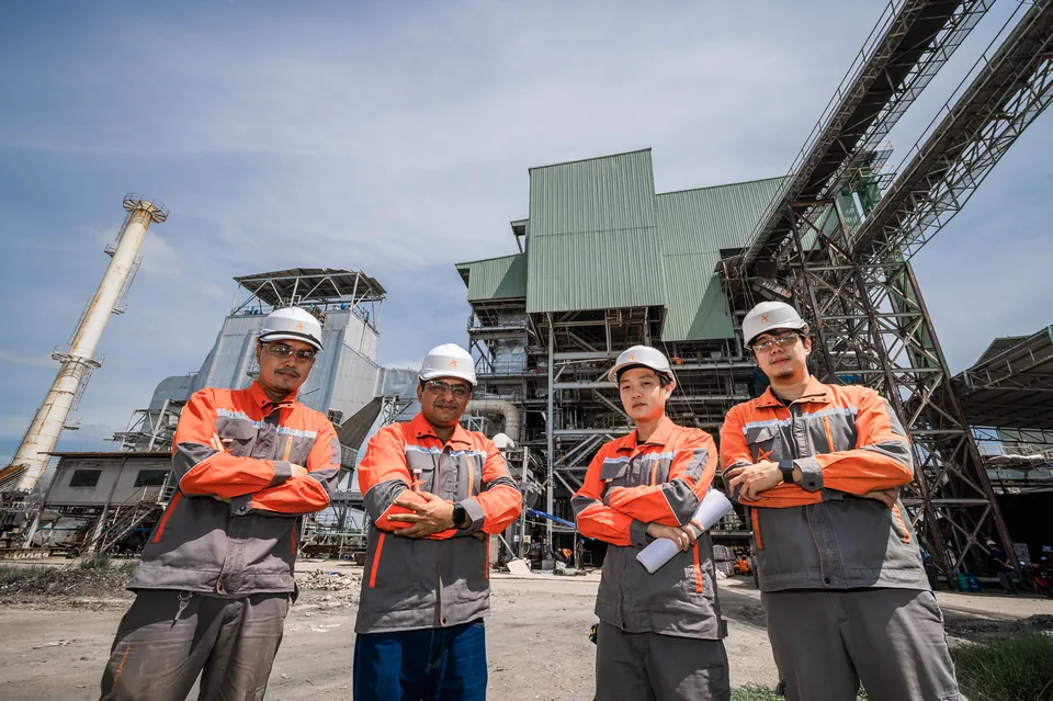 Arrow Energy site team at a biomass power plant project